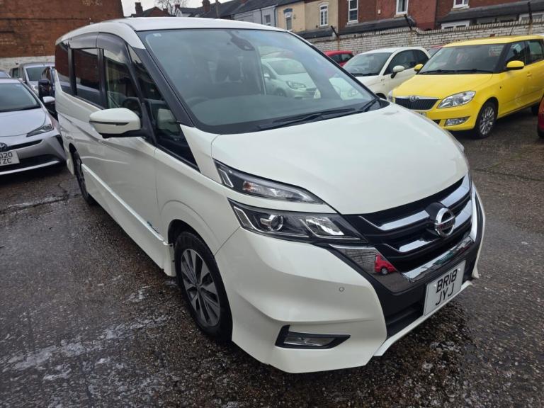 NISSAN SERENA 2.0 Petrol Hybrid 8 Seater 2018