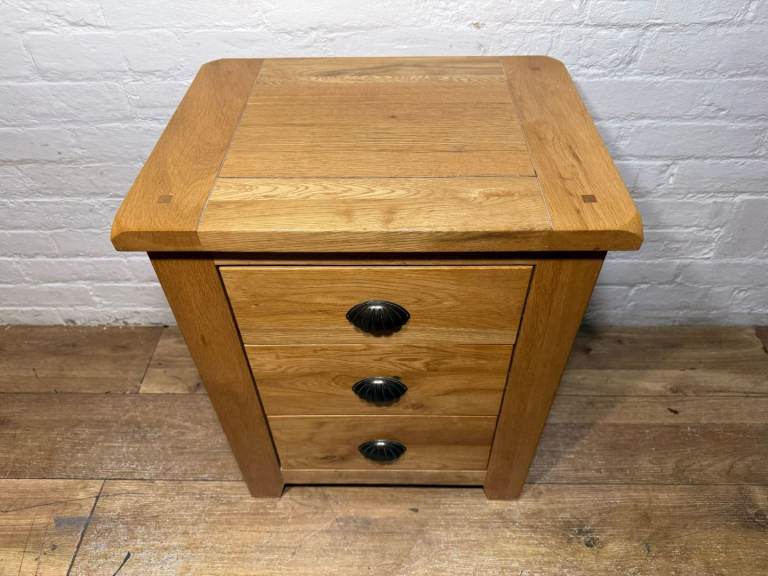 Solid oak bedside chest of drawers with free local delivery 