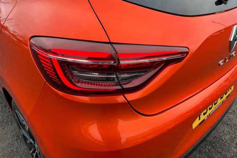 2023 Renault Clio 1.6 E-TECH full hybrid 145 Techno 5dr Auto Hatchback HYBRID ELECTRIC Automatic