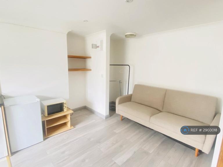 1 bedroom flat in North Street, Brighton, BN1 (1 bed) (#2903018)