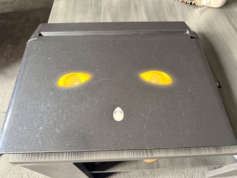 Alienware Area 51m 9700K  RTX 2070