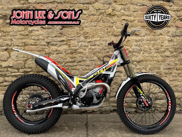 TRS ONE-RR 300cc E-Start, New 2025 Model, £700 Discount, One Available