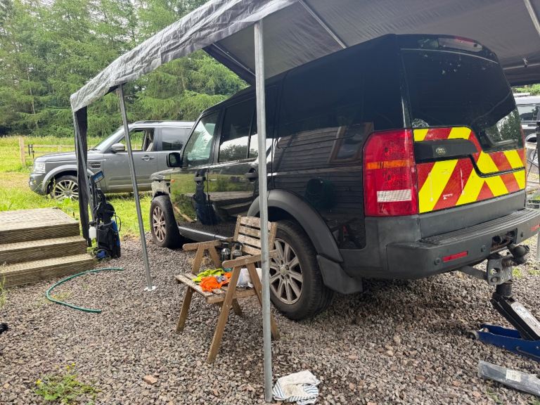 Land Rover Discovery 3 Breaking for spares