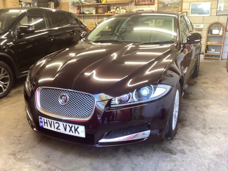 2012 Jaguar XF 2.2d [163] SE Business 4dr Auto SALOON Diesel Automatic