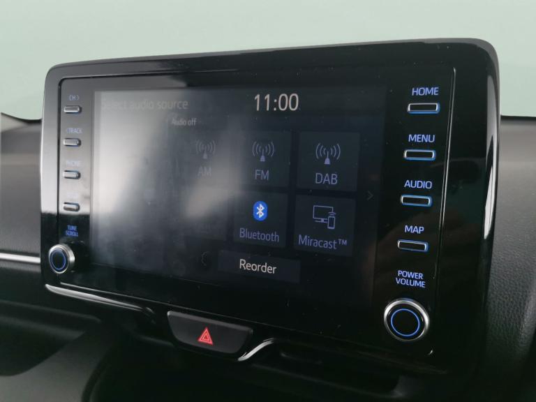 2022 Toyota Yaris 1.5 VVT-h Design Hatchback 5dr Petrol Hybrid E-CVT Euro 6 (s/s) (116 ps) -  Hat...