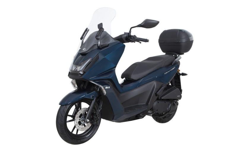 2025 Kymco Sky Town 125 Scooter