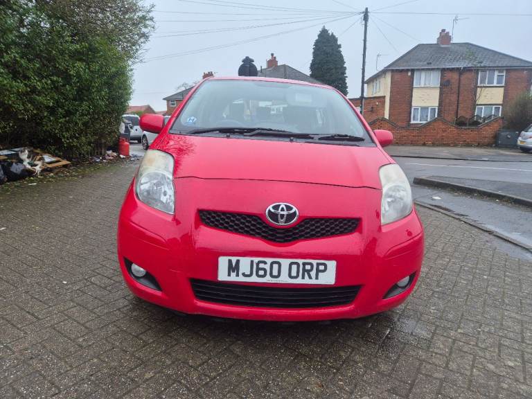2010 Toyota Yaris 1.3 Petrol *£35 Road Tax Of The Years*
