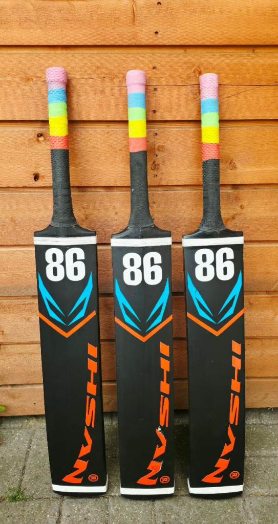 IHSAN Tennis Cricket Bats - Great for Practice, Good Condition