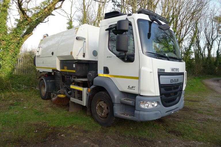 DAF LF230 16T Johnston VT651 Road Sweeper