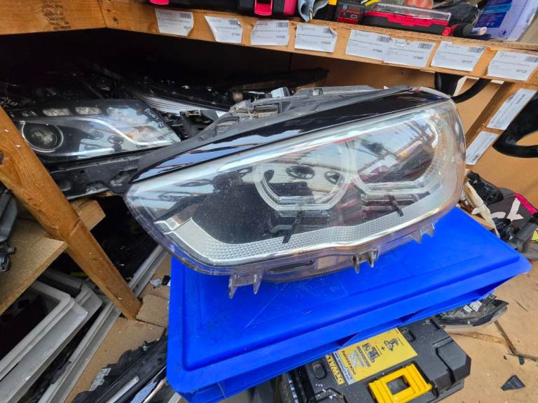 BMW 1 SERIES F20 F21 LCI 2017 LED HEADLIGHT FRONT LEFT PASSENGER SIDE Yellow DLR Breaking Parts 