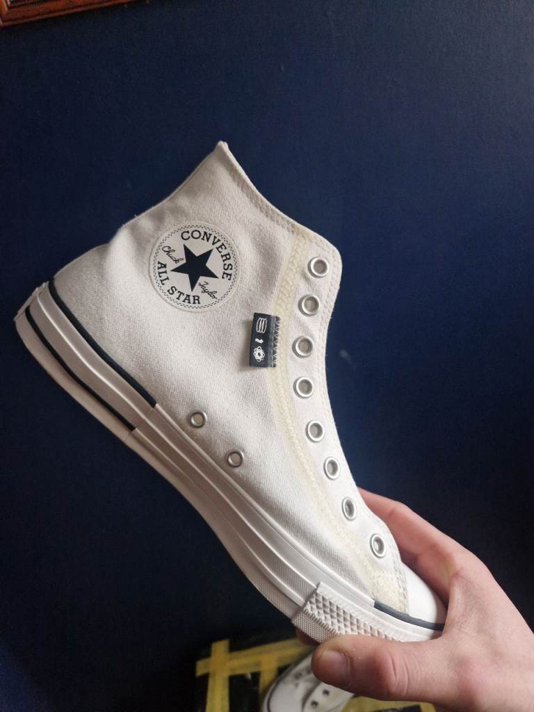 White Converse Chuck Taylor All Star shoes