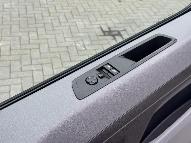 2021 Peugeot Expert 1200 2.0 BlueHDi 180 Asphalt Crew Van EAT8 PANEL VAN DIESEL Automatic