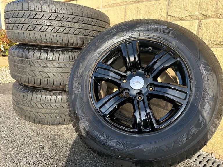 Genuine Ford Ranger Wildtrak 17" Powder Coated Black Alloy Wheels & 7mm+ Goodyear Wranglers!