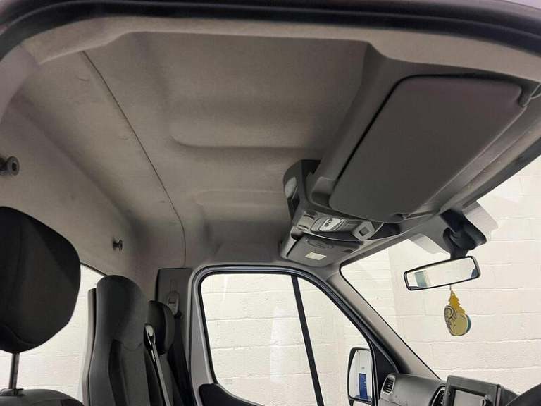  Nissan Interstar Interstar 2.3 dCi 35 Tekna L3 Euro 6 (s/s) 2dr Vehicle Transporter Diesel Manual