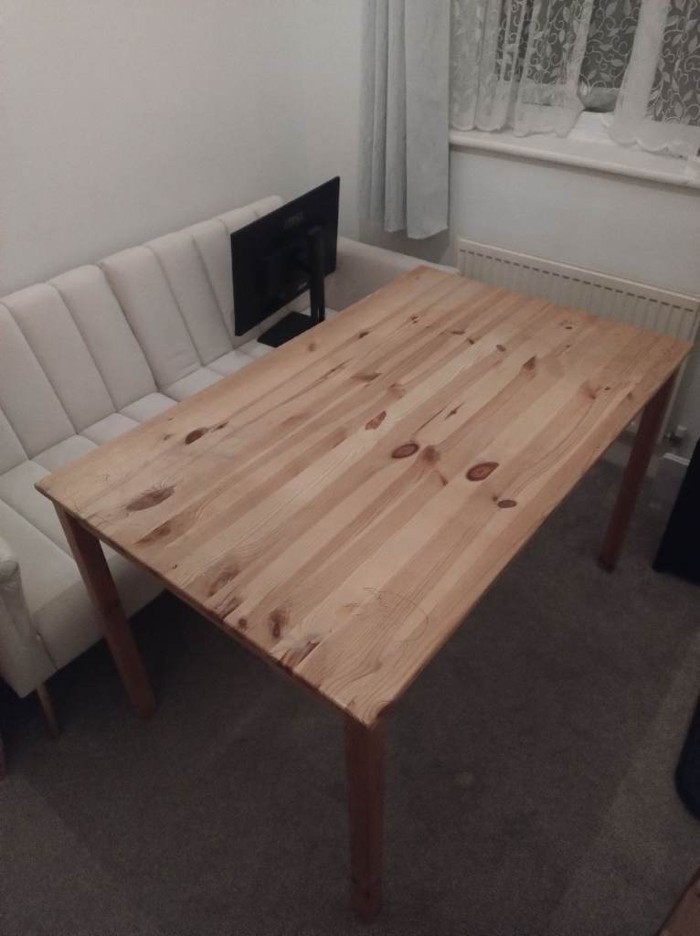 Solid Wood Dining Table – Good Condition