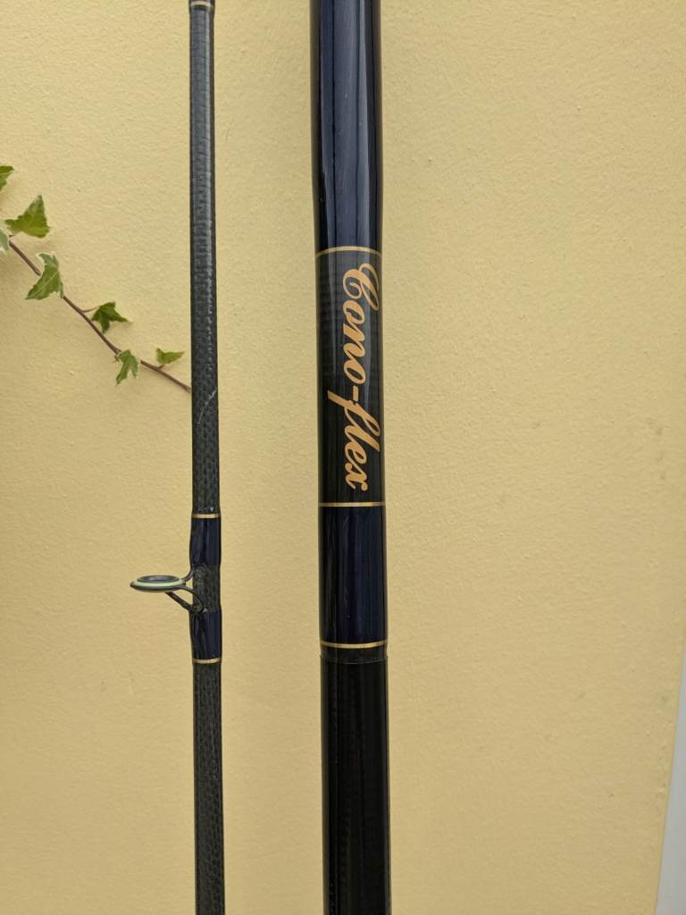 CONOFLEX scorpion 13 foot beachcaster fishing rod in super condition top quality 
