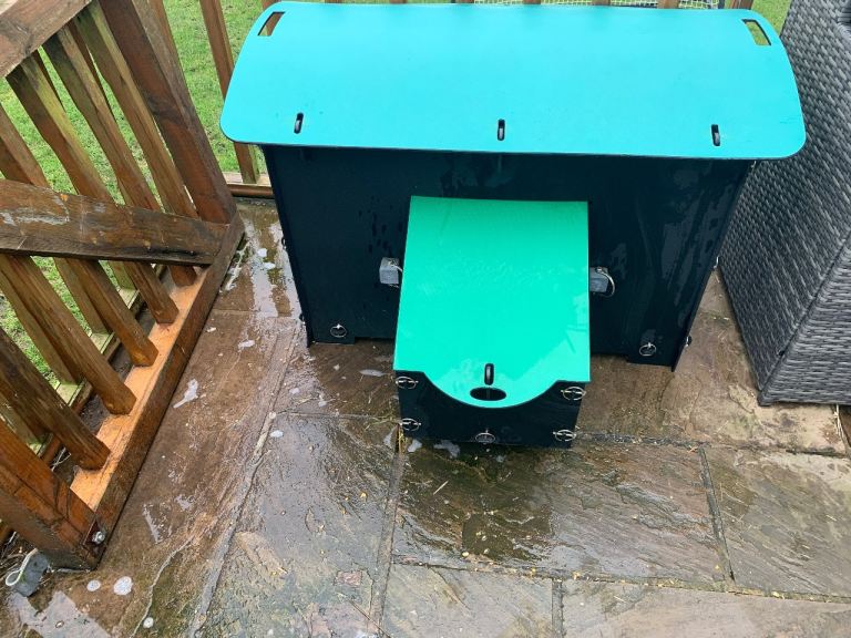 Plastic chicken house