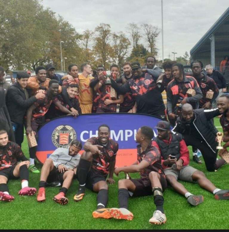 11 a aide team challenge football, play, players , teams wanted