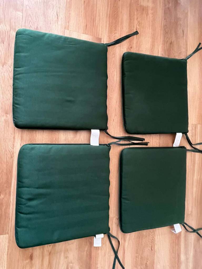 4 garden seat cushions