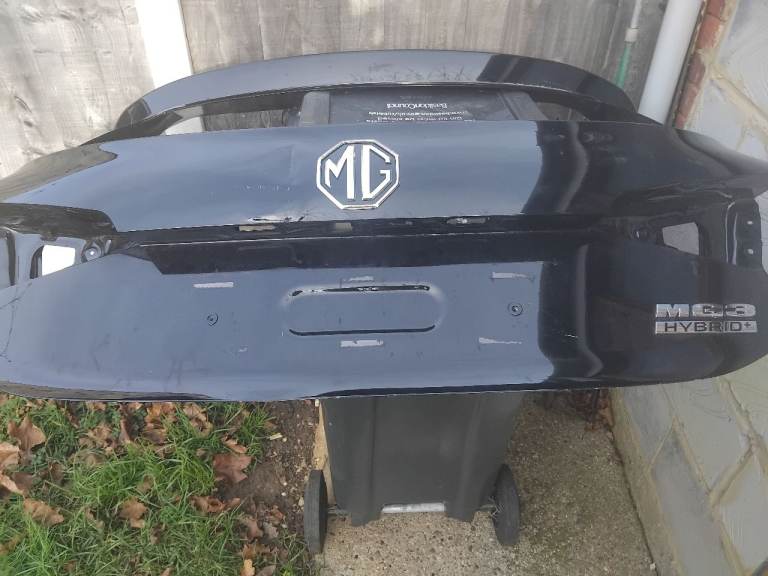 2024 MG3 HYBRID + 5 DOOR TAILGATE BARE