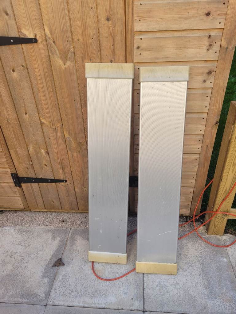 Alluminium seats for dinghy