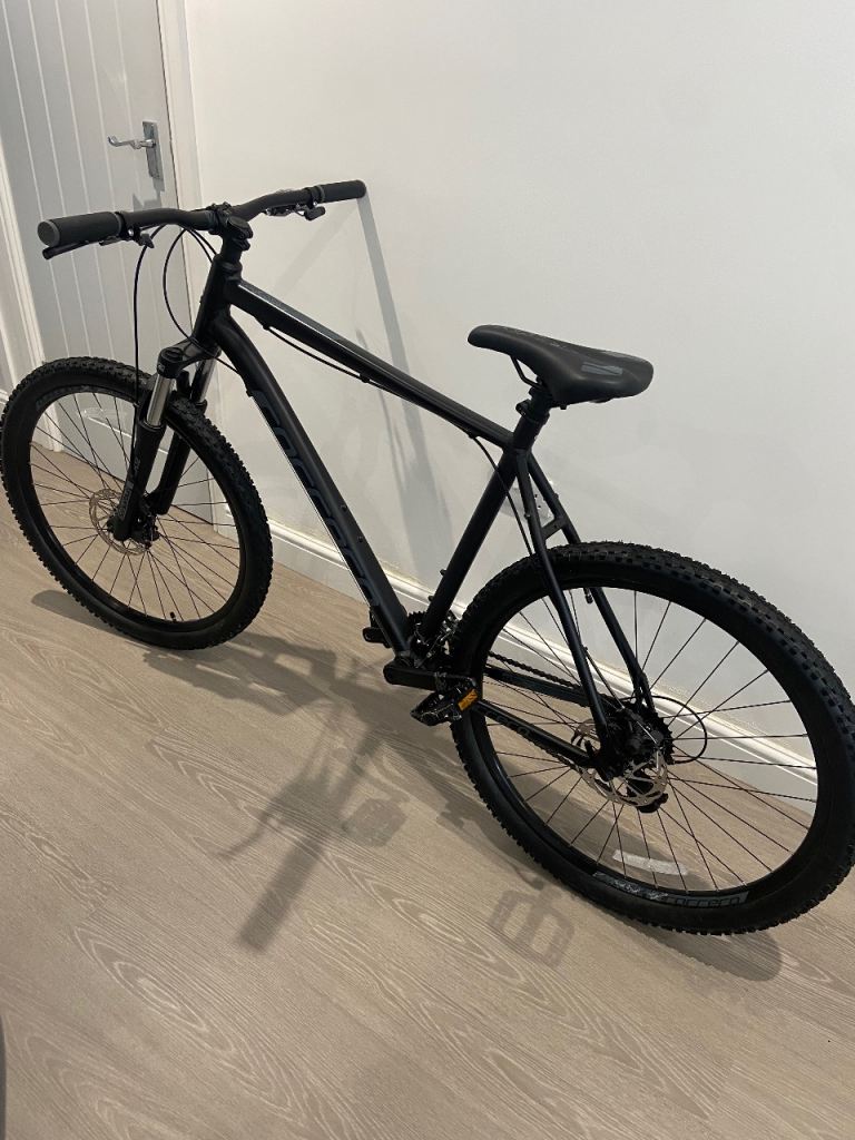 Carrera vengeance mountain bike 