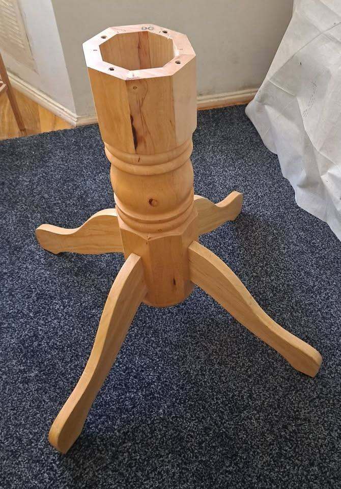 Pedestal Table Column Four Leg