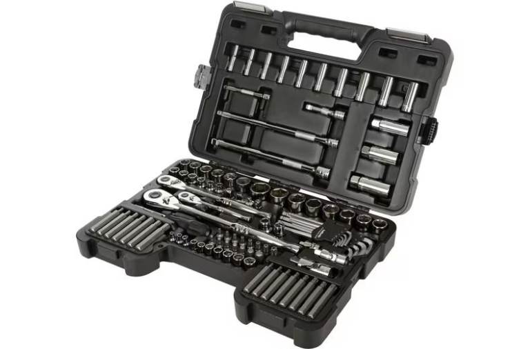 Halfords Advanced 100-Piece Socket Tools Set – Excellent Condition