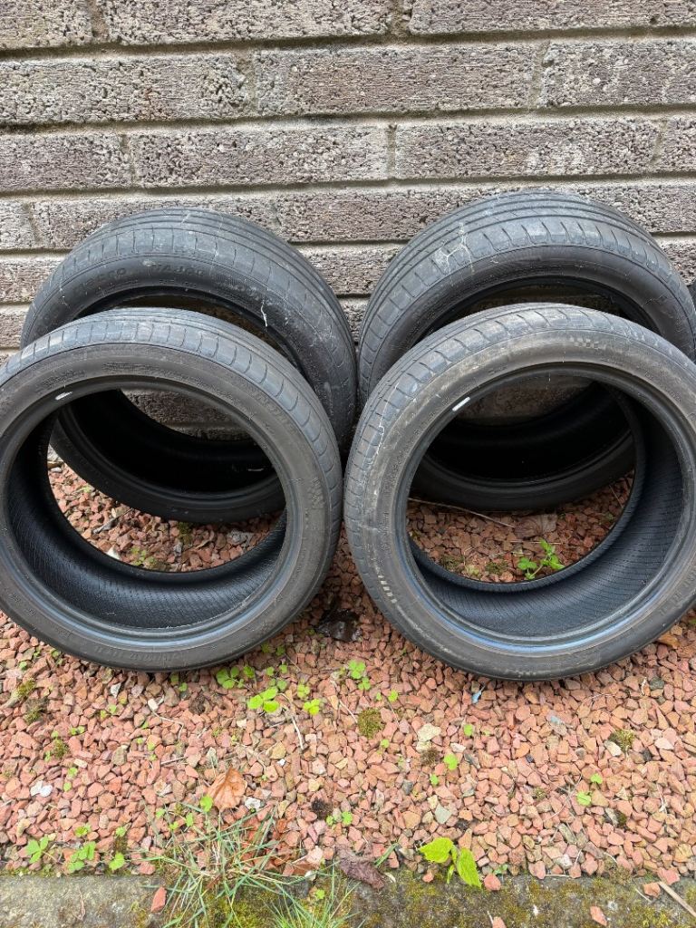 225/45/17 tyres