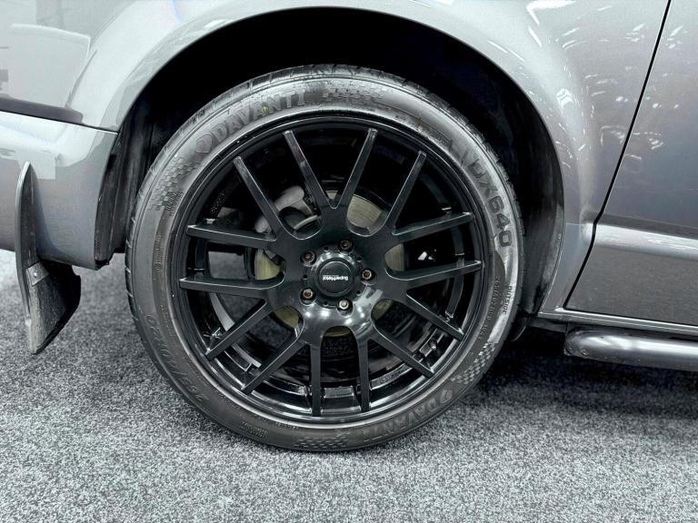 2022 Volkswagen Transporter 2.0 BiTDI T32 Highline Kombi DSG FWD SWB Euro 6 (s/s) 5dr WINDOW VAN ...