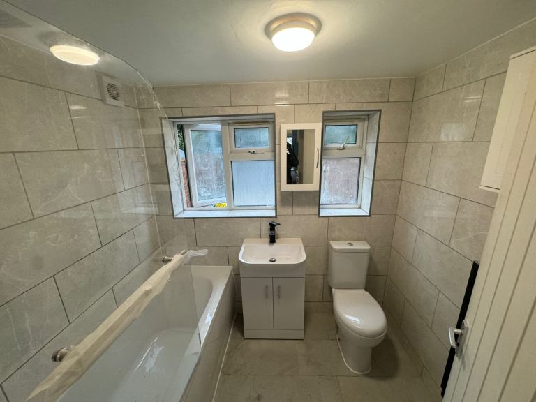 PLUMBER,TILER AND HANDYMAN 