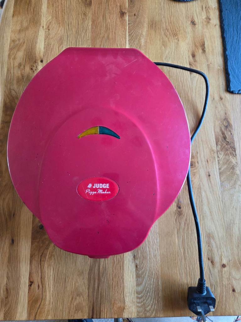 Judge Pizza Oven JEA89 Portable Camping Etc Outdoor Cooking Oven