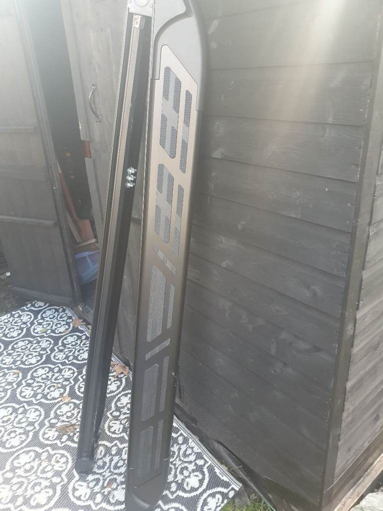 Renualt/nissan side steps