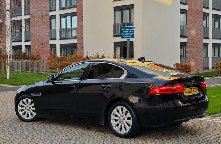 Prestige Edition, Jaguar, XE, Saloon, 2017, Manual, 1999 (cc), 4 doors