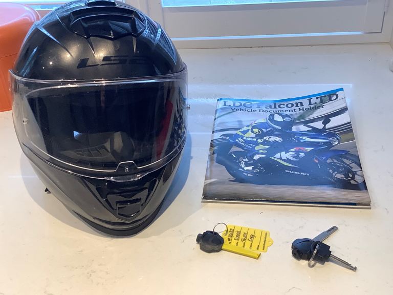 Sinnis, TWIST, 2023, 50 (cc)