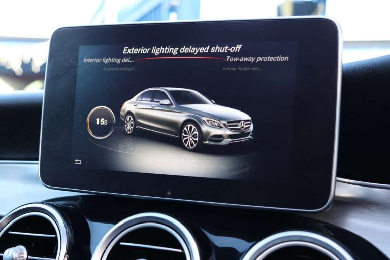 2016 Mercedes-Benz C Class C250d AMG Line Premium Plus 4dr Auto SALOON DIESEL Automatic