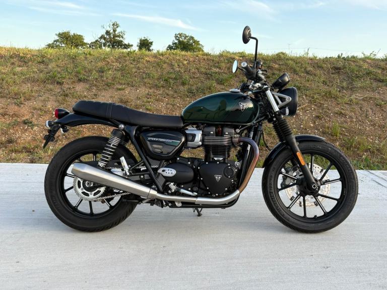 Triumph SPEED TWIN 900