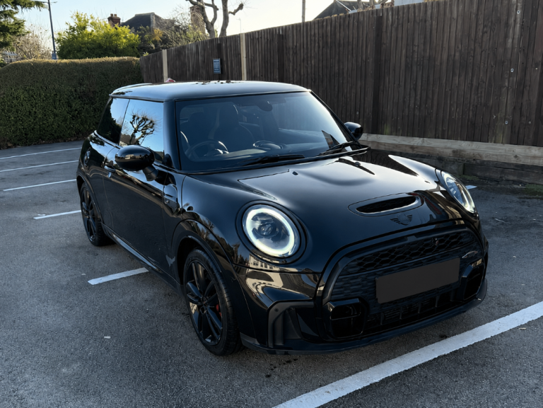 MINI Cooper S Sport Auto 2.0 | JCW Styling | FSH | 28k Miles | Stunning Example