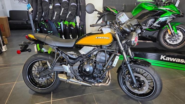 Kawasaki Z650RS, Brand new 2025 model