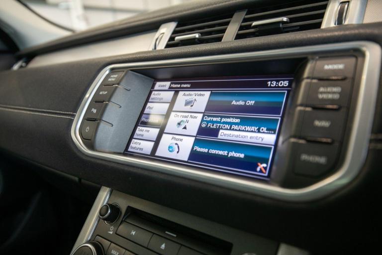 2014 Land Rover Range Rover Evoque 2.2 SD4 Dynamic 5dr Auto [9] ESTATE DIESEL Automatic