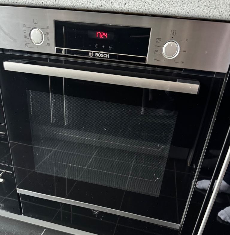 SPARES/REPAIR Bosch Series 5 Oven Pyrolytic HBS573BSOB/38