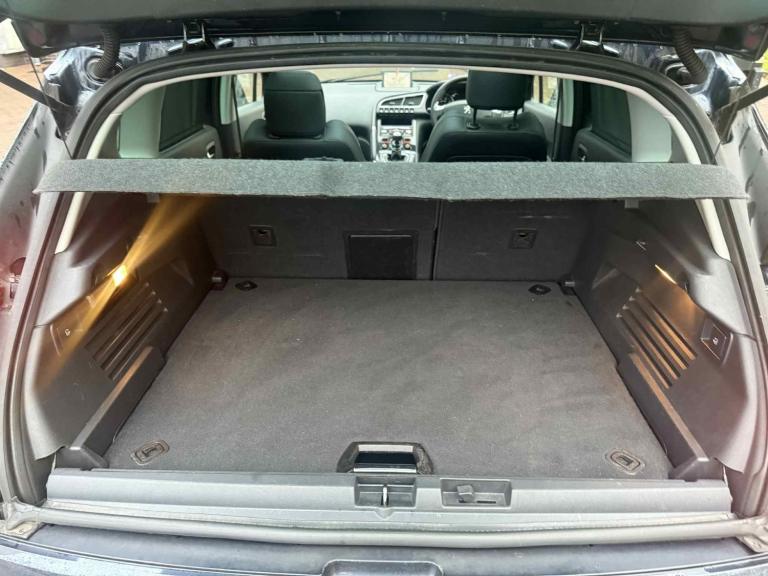 2015 Peugeot 3008 1.2 Puretech Allure 5dr HATCHBACK Petrol Manual