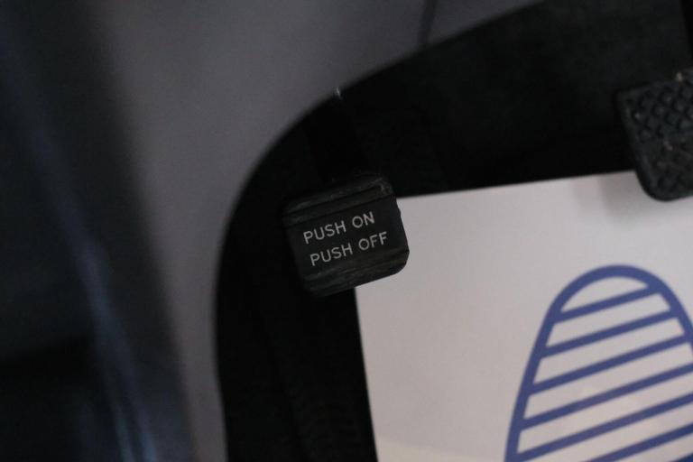 2025 Honda Freed Hybrid - 1 Owner HYBRID ELECTRIC Automatic