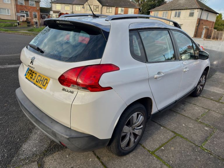 Peugeot, 2008, Hatchback, 2013, Manual, 1199 (cc), 5 doors