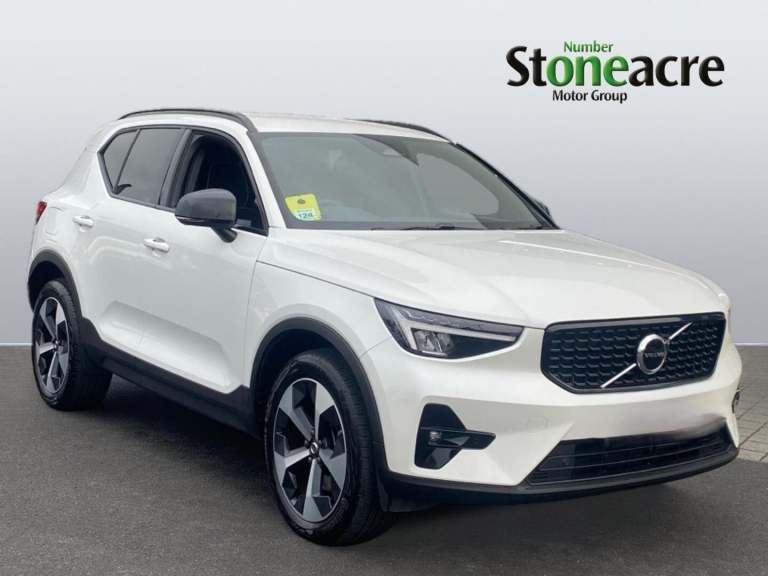  Volvo XC40 2.0 B3 MHEV Plus Dark SUV 5dr Petrol Hybrid DCT Auto Euro 6 (s/s) (163 ps) Petrol/Ele...