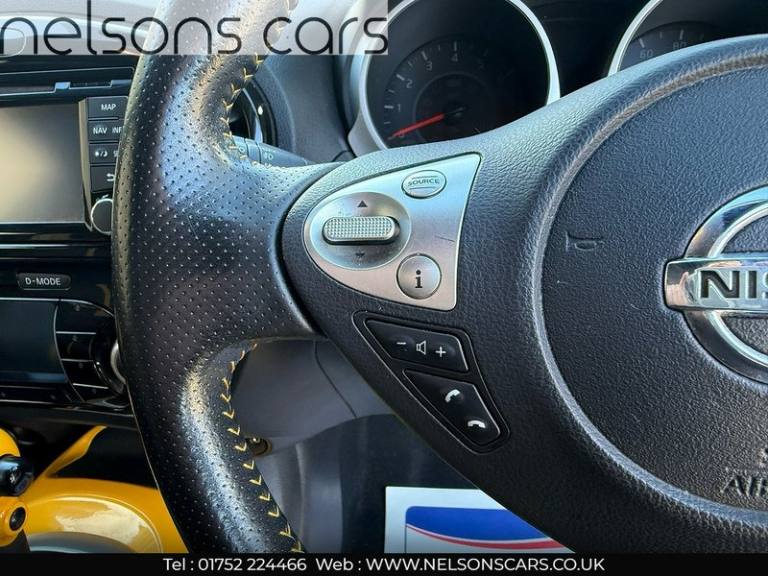 2015 Nissan Juke Tekna SUV Petrol Automatic