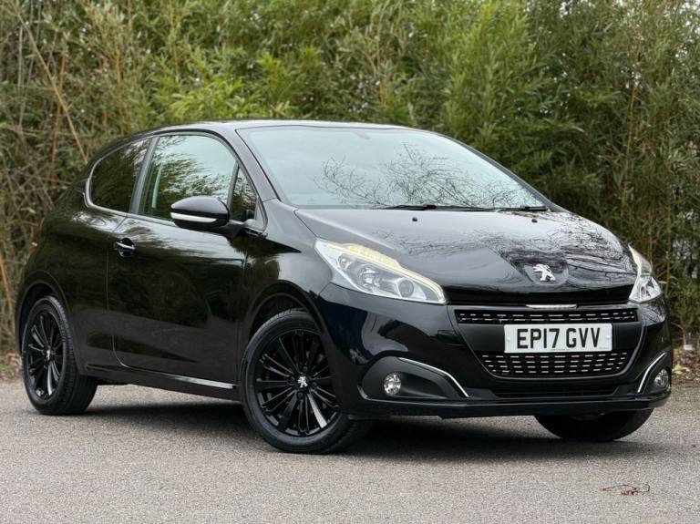 2017 Peugeot 208 1.2 PureTech 82 Black Edition 3dr HATCHBACK PETROL Manual