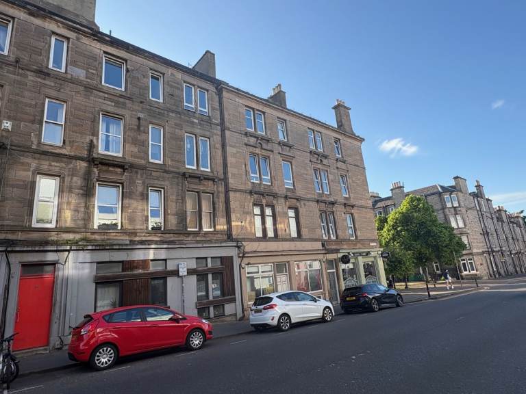 1 bedroom furnished flat, Easter Road, Edinburgh  
