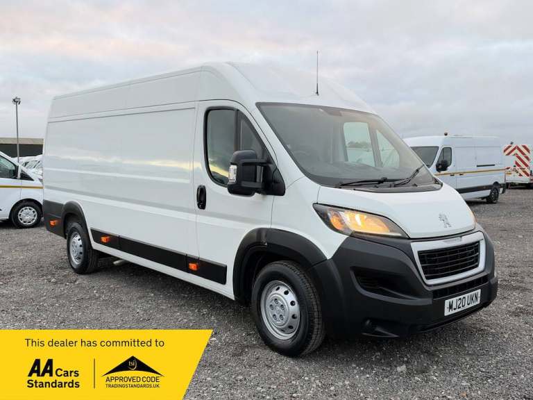 2020 Peugeot Boxer 2.2 BlueHDi H2 Professional Van 140ps PANEL VAN DIESEL Manual