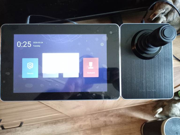 Hikvision ds-1600ki keyboard 4axis jopstick